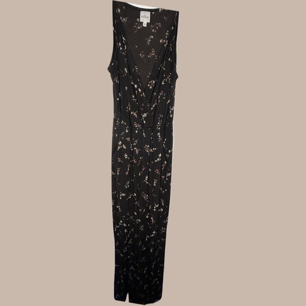 Black floral print jumper